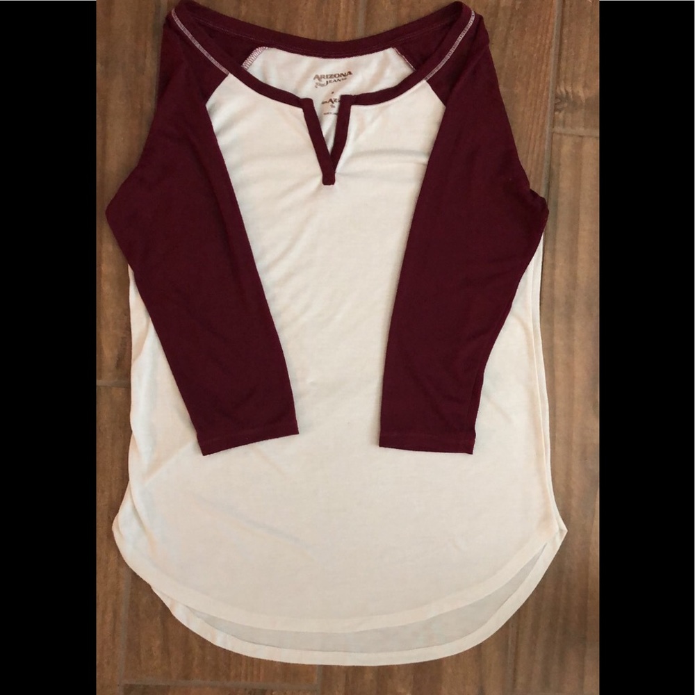 Long sleeve t-shirt